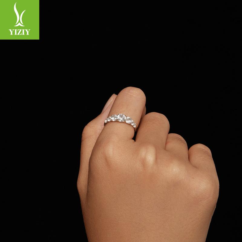 50 Points Moissanite Ring Proposal, Classic Sparkling Luxury Love Ring Holder 925 Sterling Silver Wedding Ring