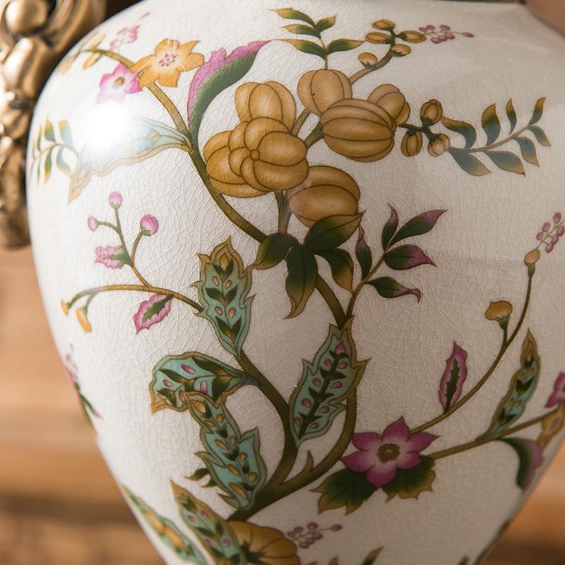 Vază de podea trofeu europeană vintage cu două mânere – Decor ceramic retro