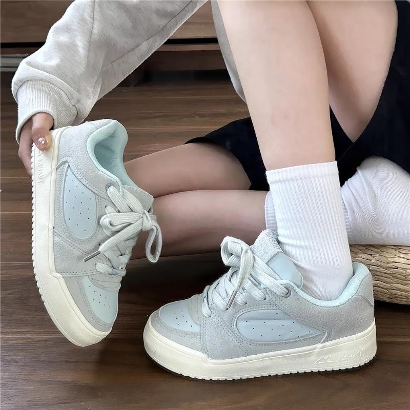 Korean Version of Foreign Trade Platform Niche Retro Board Shoes Women's Ins Tide 2025 Summer New Leisure Sports Versatile White Shoes