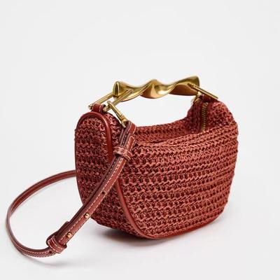 Summer Half-Mo Beach Straw Shoulder Bags Women's Woven Design Straw Bag Vacati Clutch Purse Handbags Chains Crossbody Bags