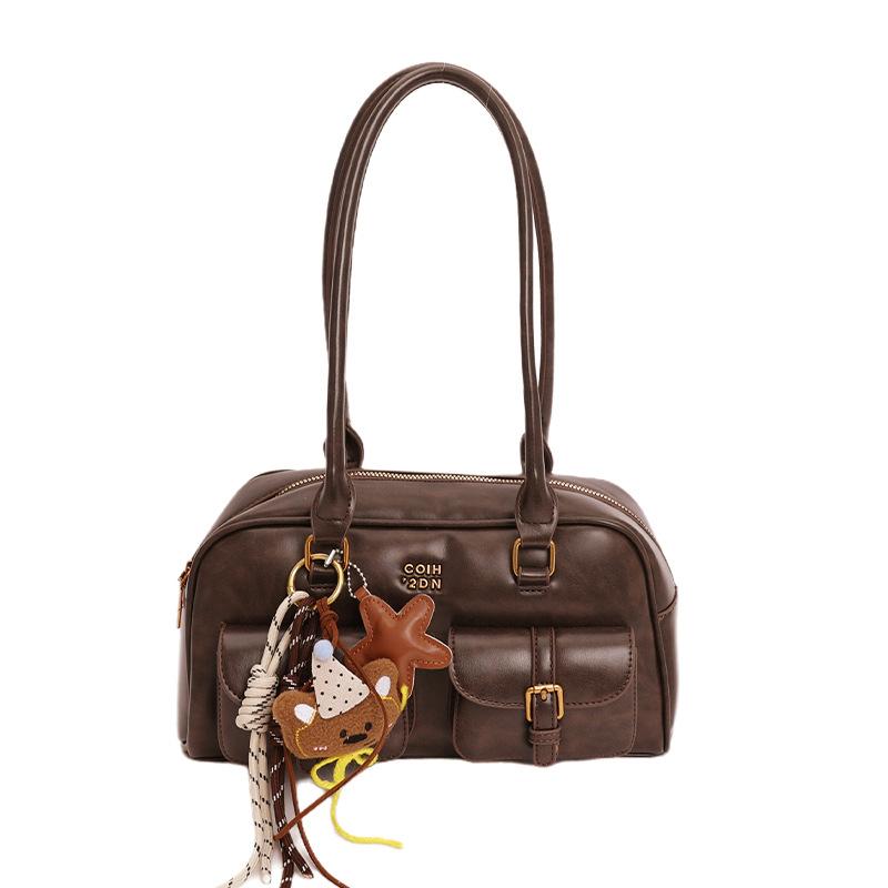 This year's popular Boston bag women's large-capacity 2025 new autumn and winter retro shoulder underarm commuter pillow bag