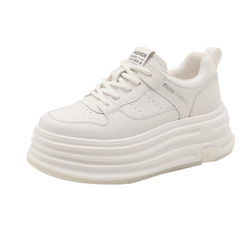 2025 autumn new low-top thick-soled white shoes women's inner height increase Korean version lace-up suction mold bottom leather casual shoes women