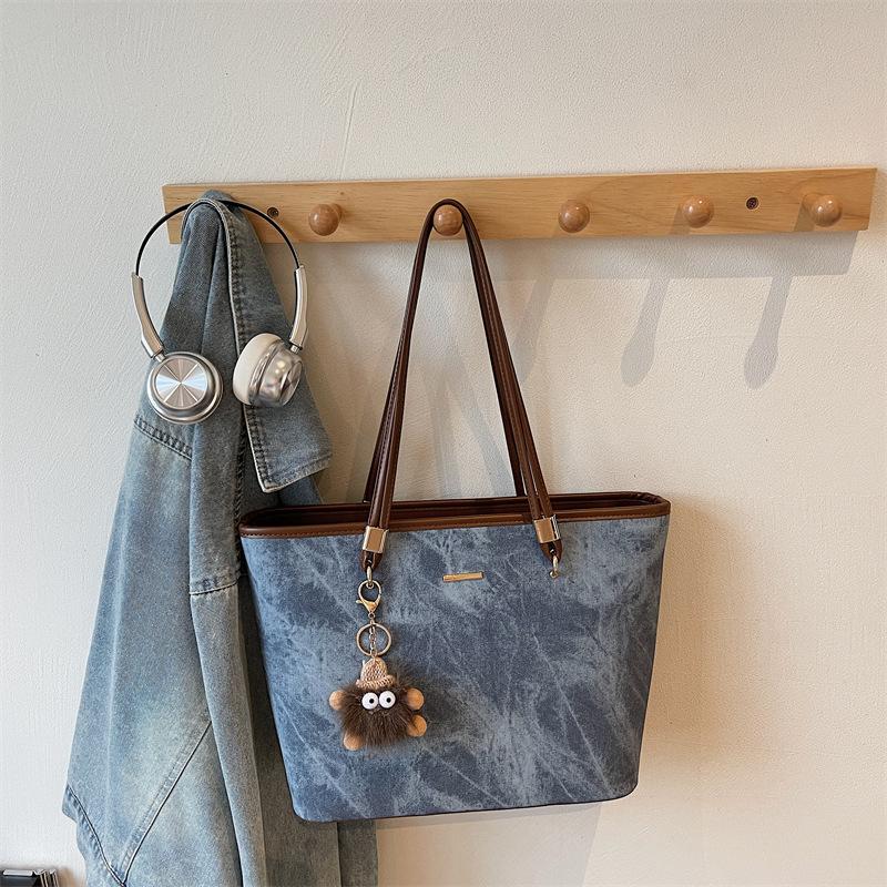 Autumn New College Students Class Commute Tote Bag Fashion Casual Shoulder Bag Large Capacity Portable Underarm Bag Women