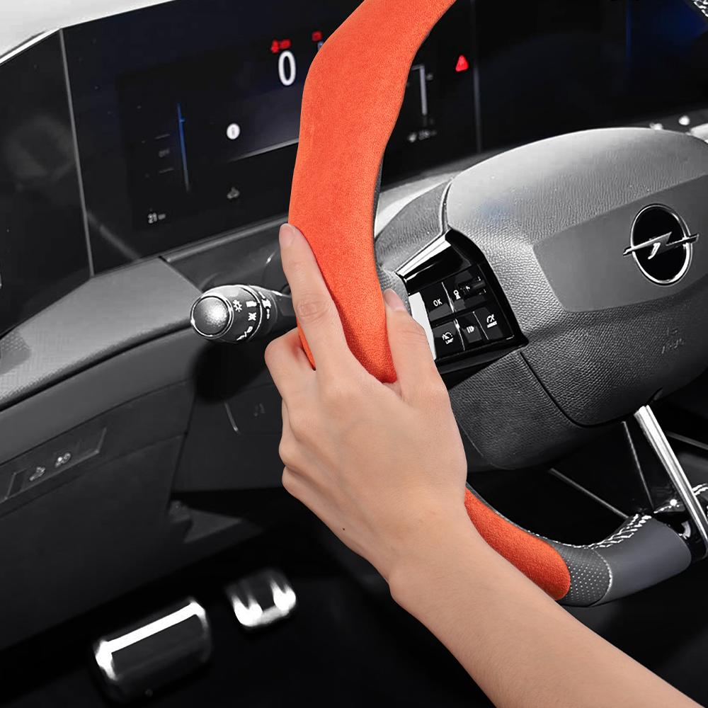 Convient pour Opel Housse de Volant Premium en Daim à Clipser, Antidérapante et Durable, Volant Rond et en Forme de D Disponibles