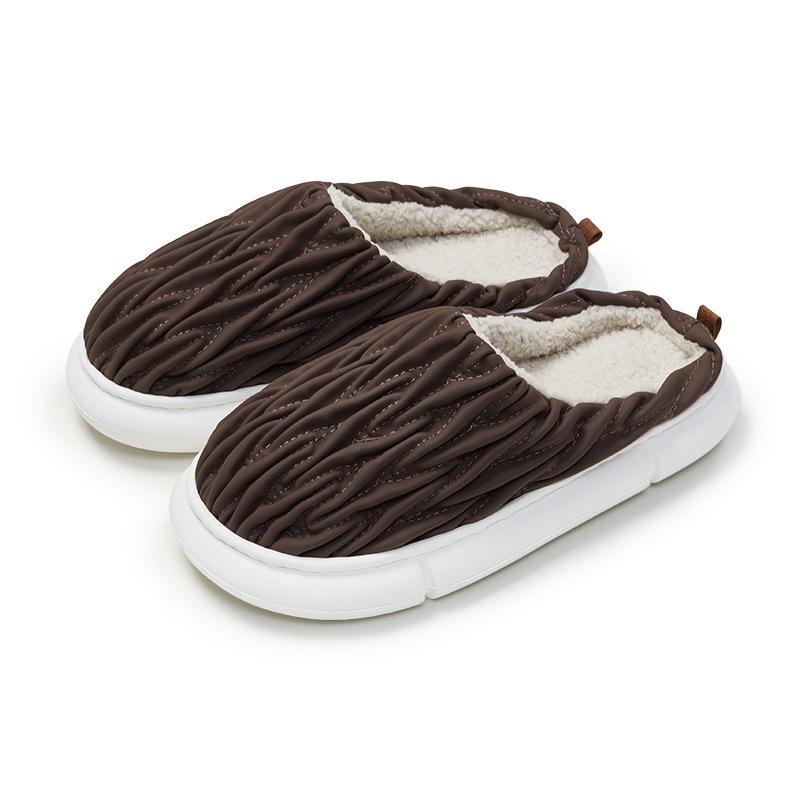 

Optimized pleated cotton slippers women s new autumn and winter indoor home velvet warm leather surface non-slip men 44-45 (recommended for 43/44 feet) кавовий