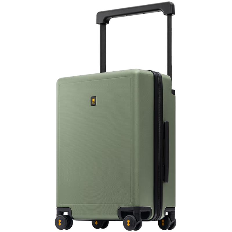 LEVEL8 Grand Traveler PC Hardside Luggage