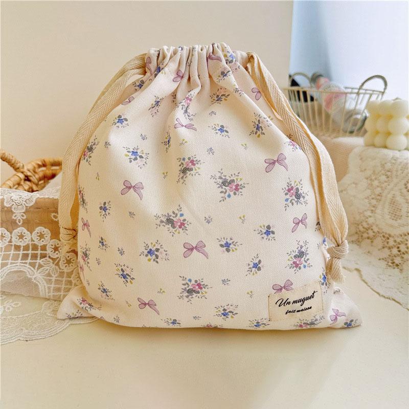 1pcs Forest Style Handmade Floral Cotton Drawstring Bag Vintage Storage Pouch for Underwear Travel Organizer Pouch