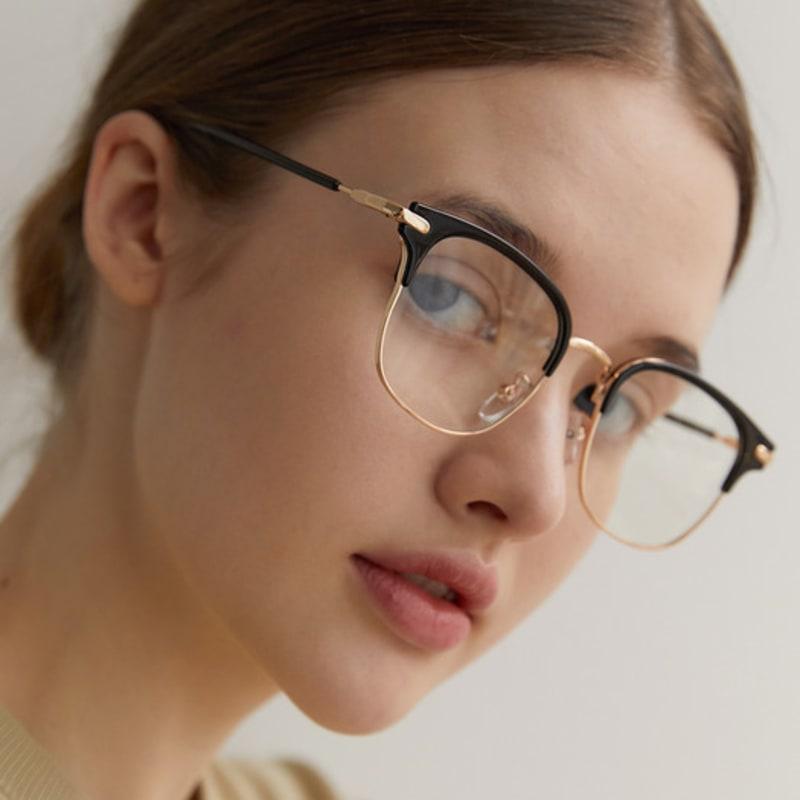 

One Brilliant Dovie-OB290-Black Gold FREE