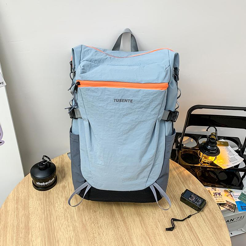 Large Capacity Travel Backpack Unisex Lightweight Computer Backpack