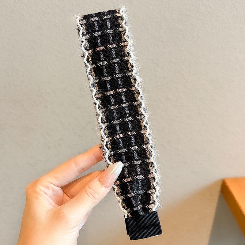 Floral Knit Choppy Bangs Sticker Headband for Women – Non-Slip Hair Magic for Washing Face.