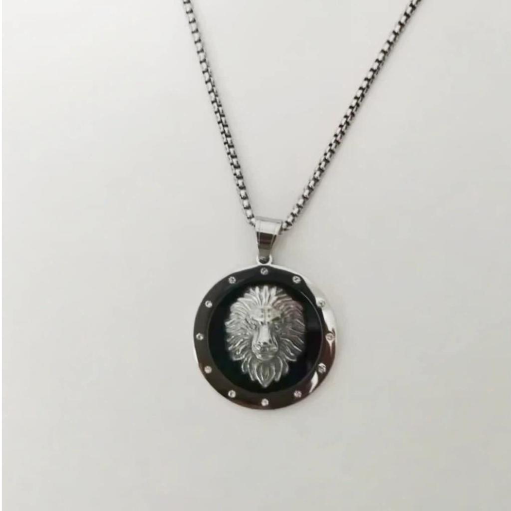 Round AAA CZ Lion Head Pendant Necklace,Silver Plated Animal Male Lion Stainless Steel Men Women Jewelry With Chain