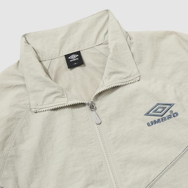 Umbro Crispy Taslan Long Sleeve Jacket Beige Uq321Cjk91 (B Type)