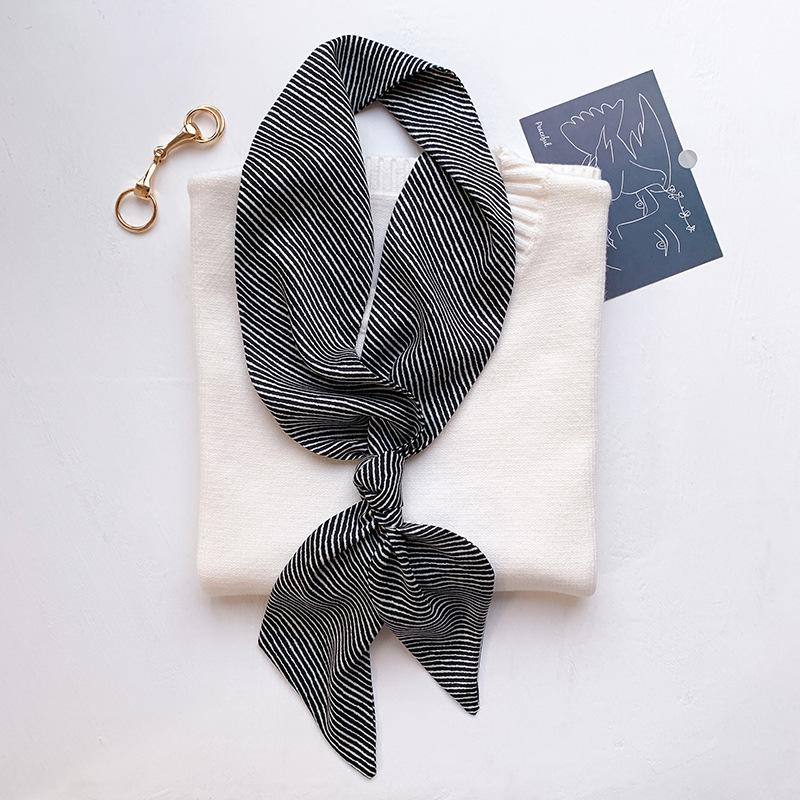 South Korea s new striped thin and narrow silk scarf women s decorative scarf autumn and winter warm scarf diagonal headband tied bag 140*10cm чёрный