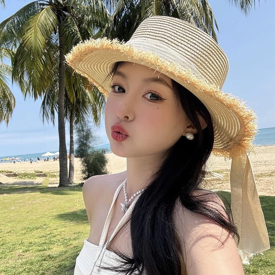 Summer seaside vacation beach hat women's new sunscreen straw hat simple and fashionable versatile sunshade straw hat