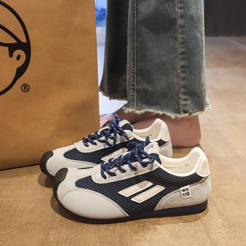 Retro women's new summer mesh breathable casual sports shoes versatile soft sole