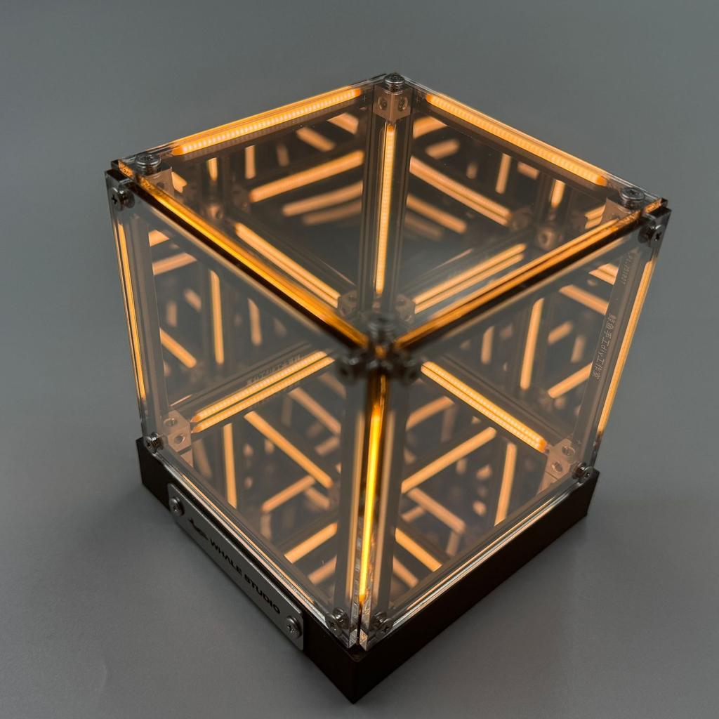 Elektronisches Spiel Desktop Technologie Atmosphäre Licht 4-Dimensionaler Raum Hyperwürfel Kreatives Desktop Nachtlicht Spielzubehör