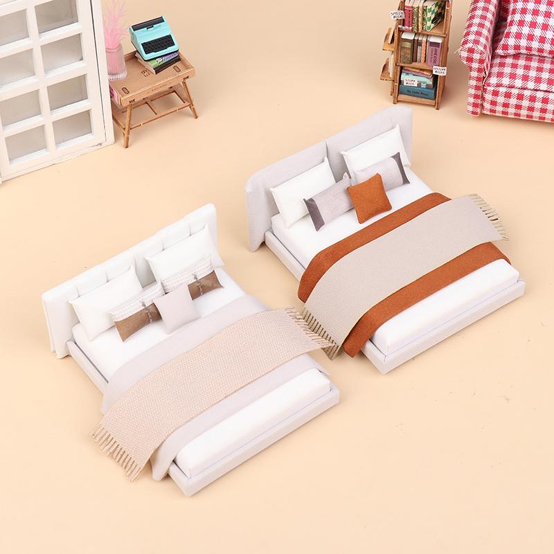 Dollhouse New Cream Style Double Bed Model Micro Scene Model Miniature Furniture Dolls Accessory Simulated Furniture Ornament