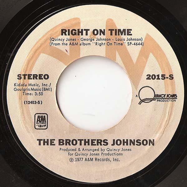 7inch Record BROTHERS JOHNSON  Love Is  Right On Time 2015S AM 1977 US SoulFunk Used