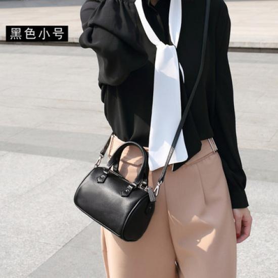 Korean Imported Women s Genuine Leather Shoulder Bag, Fashionable Crossbody Bag, Genuine Leather Women s Bag, Export Original Small Bag Black-Small Size