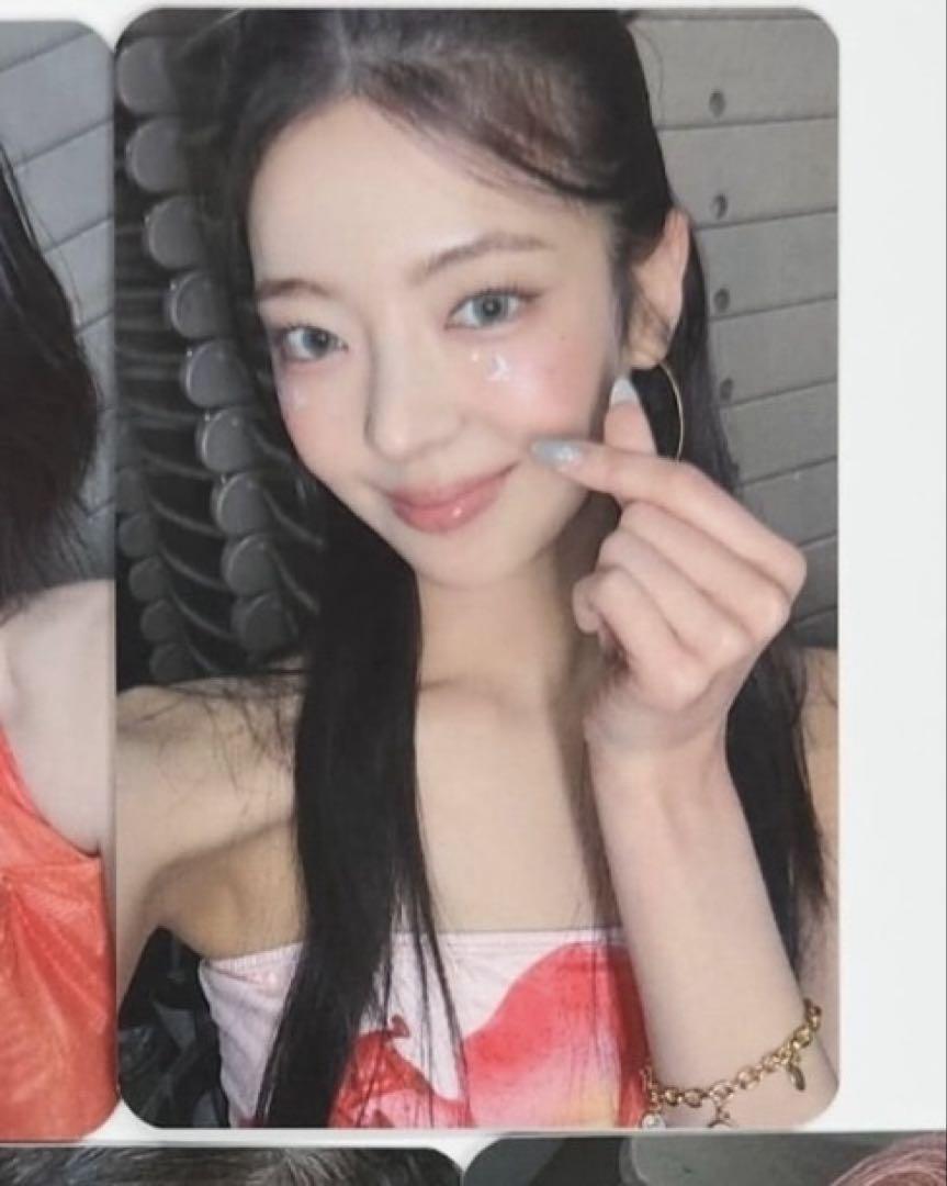 

[USED] itzy rear GWBG soundwave limited edition trading card