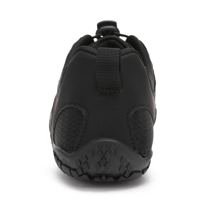 New outdoor lightweight and quick-drying wading shoes hiking five-finger shoes couple beach swimming creek shoes
