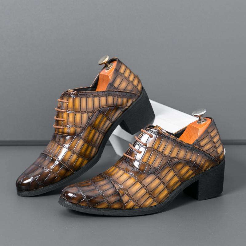 Fashion 2025 Leather High Heels Men Club Shoes Classic Pointed Toe Male Casual Footwear All-match Men Boots Male Lace-Up Walking Shoes