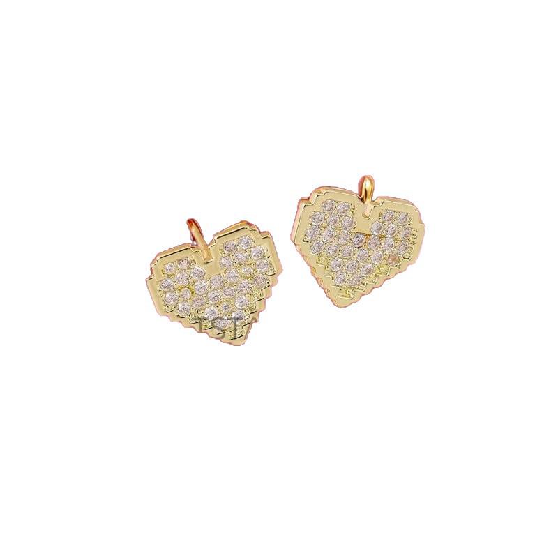 Copper Micro-Inlaid Zircon Heart Stud Earrings: Fashionable European and American Women's Style.