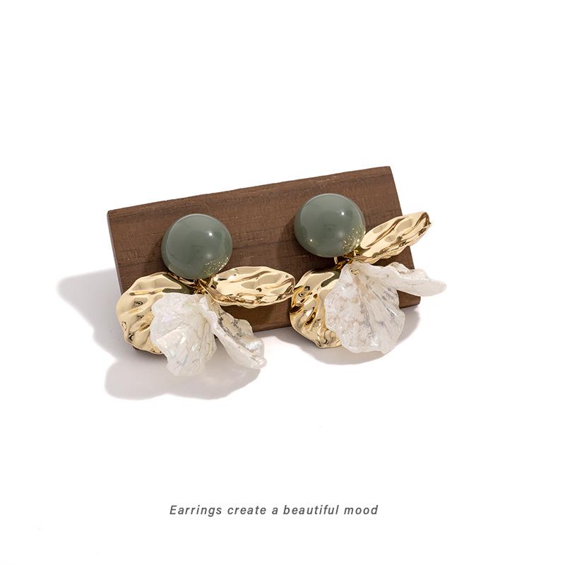 

Olive Green Half-Round Seashell Petal Earrings for Women - French Chic Ear Clips