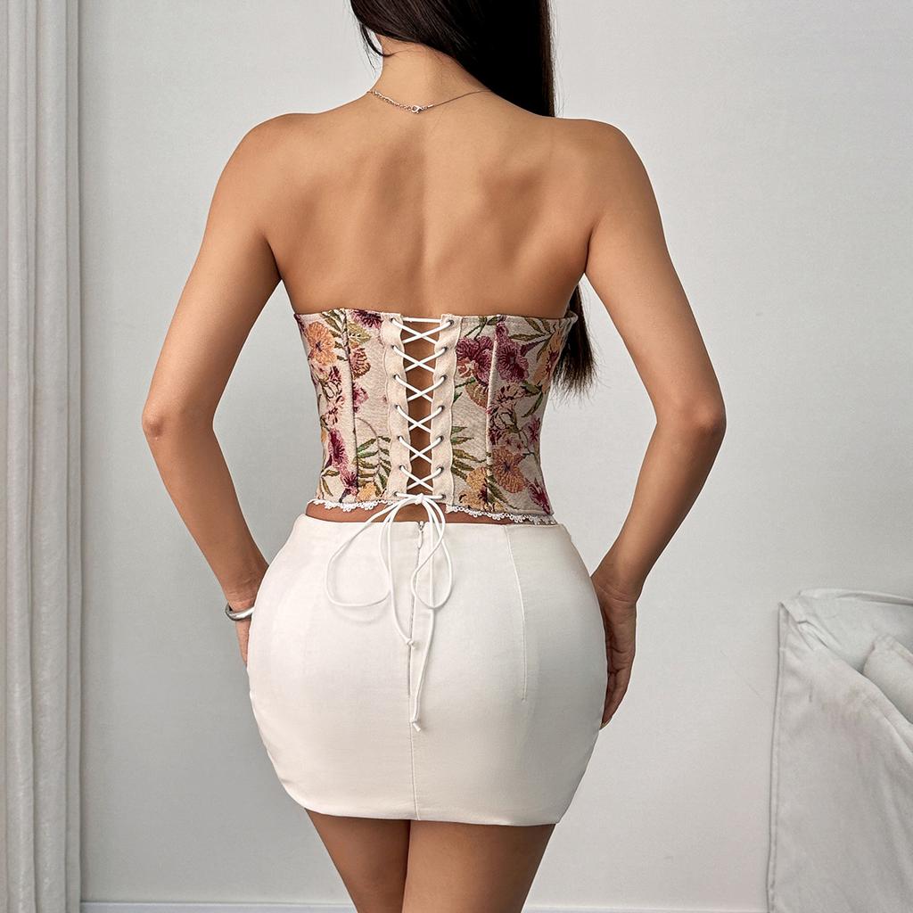 Korsetts, modische und elegante Damenbekleidung