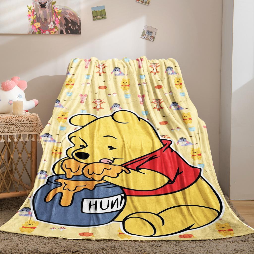 Cartoon Winnie the Pooh Who Loves Honey Print Flannel Blanket Soft Multifunctional Decortive Universal Throw Blankets Gift