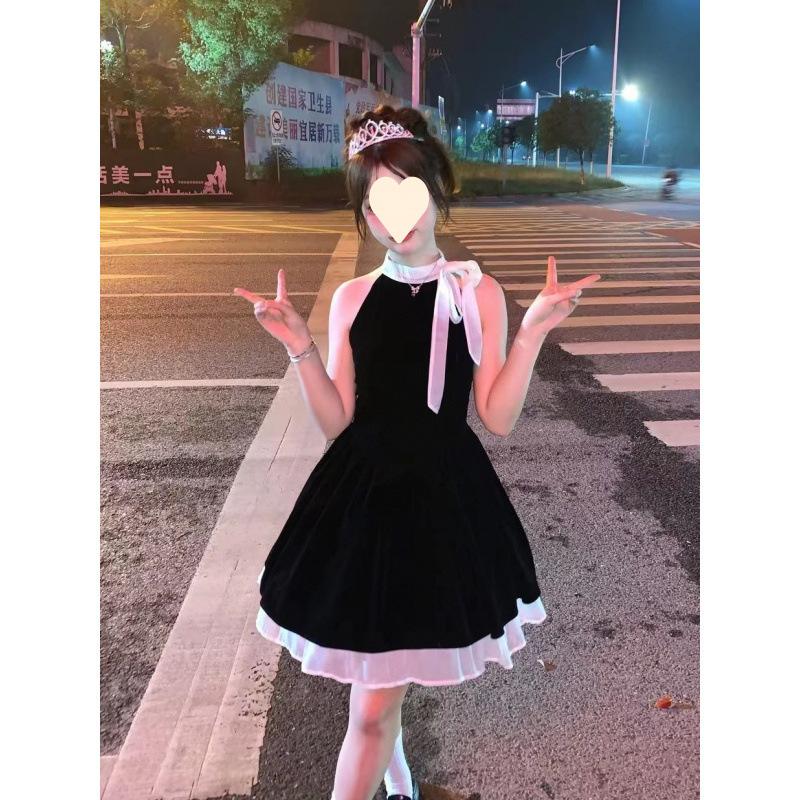 Pure Desire Temperament High Waist and Thin Bow Sleeveless High-end Dress Small Black Short Skirt
