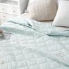 Youmeng Jiaju Herbal Infused All-Season Convertible Quilt