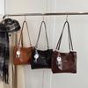 Seasonal retro large-capacity tote bag autumn and winter new fashion shoulder bag commuting versatile underarm bag niche women