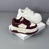 Leder rote Retro-Board-Schuhe Damen kleine Höhenerhöhung weiße Schuhe 2025 Herbst neu vielseitige Sport- und Freizeitschuhe