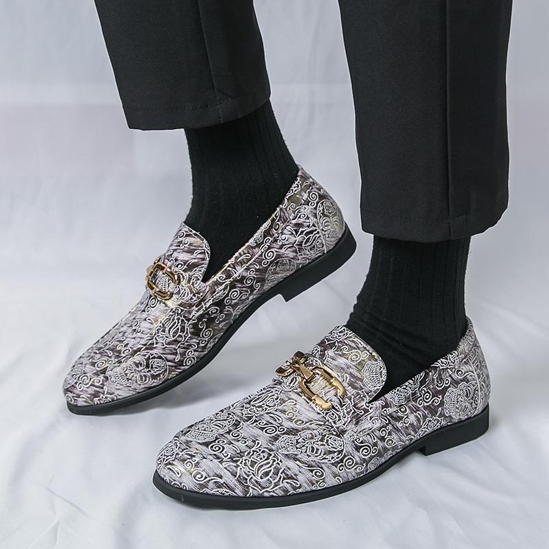 Fashion Designer Men's Pointed Metal Button Wedding Shoes Male Print Pattern Loafers Formal Dress Footwear Zapatos Hombre