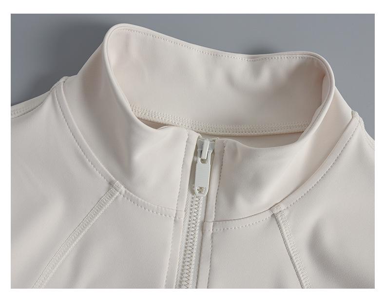 Women's Slim Fit Zip-Up Long Sleeve Yoga Top for Running & Fitness