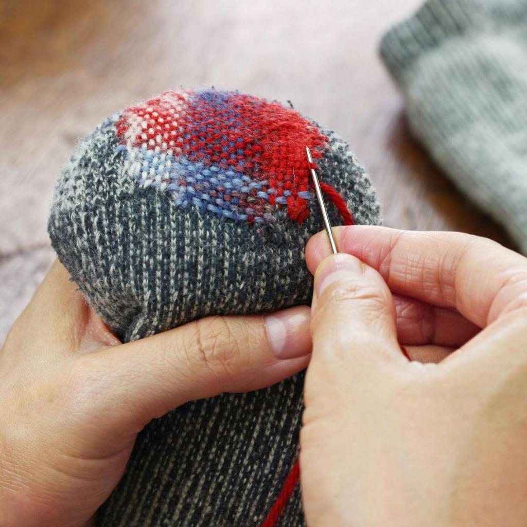Socken Stopf-Set mit abnehmbarem Holzpilz, Nähreparatur-Werkzeugsatz zum Flicken von Löchern in Socken, Pullovern & Kleidung