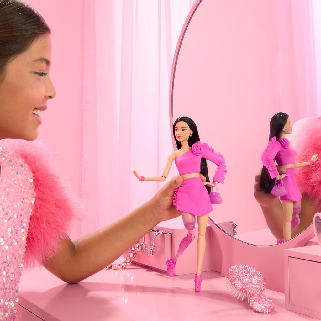 Barbie Deluxe Style Rose Motif Look Dress Up Doll House Pretend Play Barbie Doll Ages 4 and Up Pink HYV26