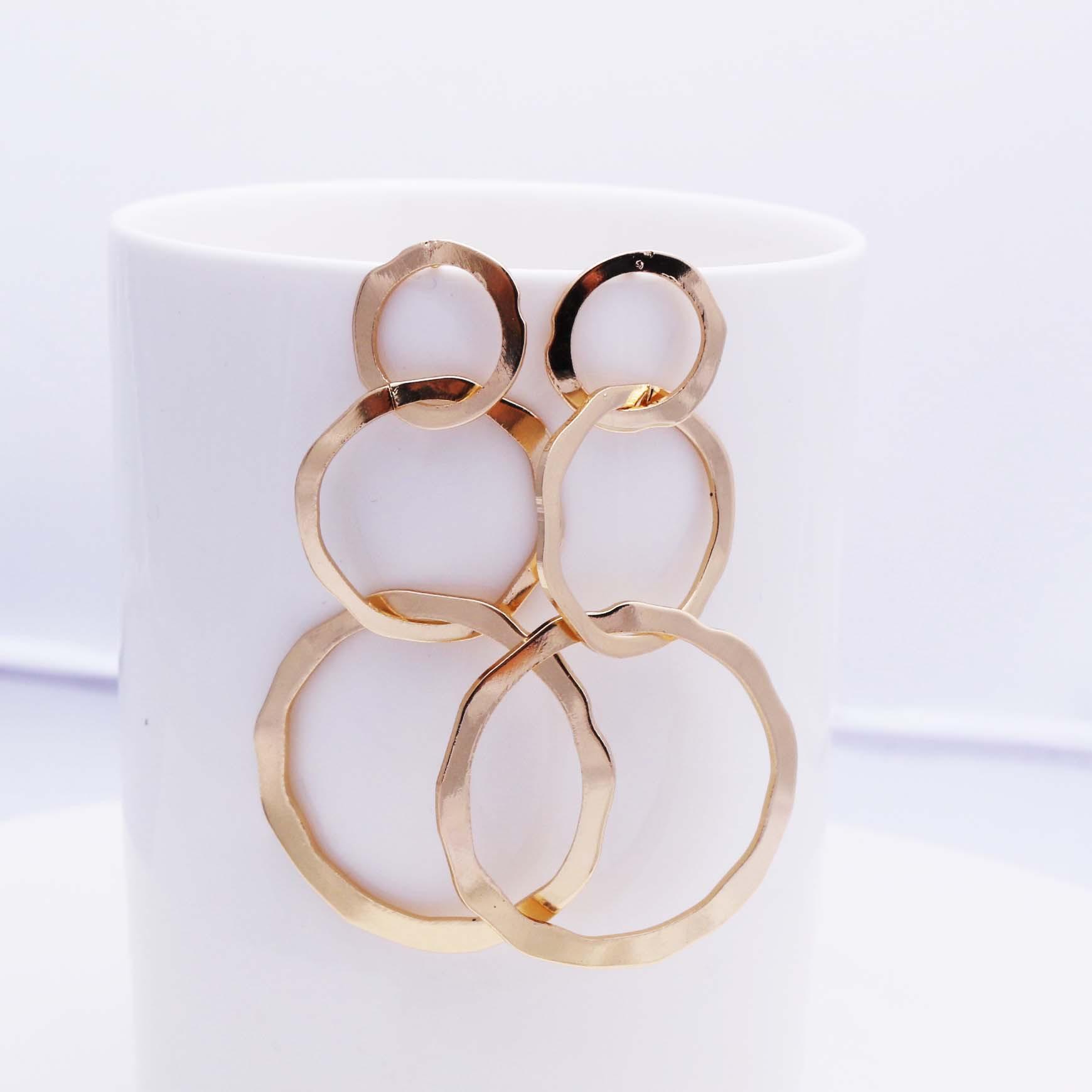 

Retro Geometric Round Metal Earrings Hollow Jewelry серебро белый