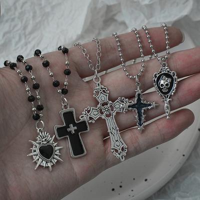 Gothic Dark Style Metal Cross Love Skull Pendant Necklace Set, Personalized Love Thorn Cross Cut Black Bead Necklace, Suitab