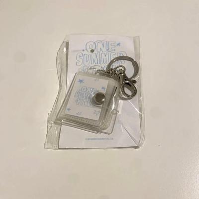 [USED] NCT WISH Mini Photo Key Ring
