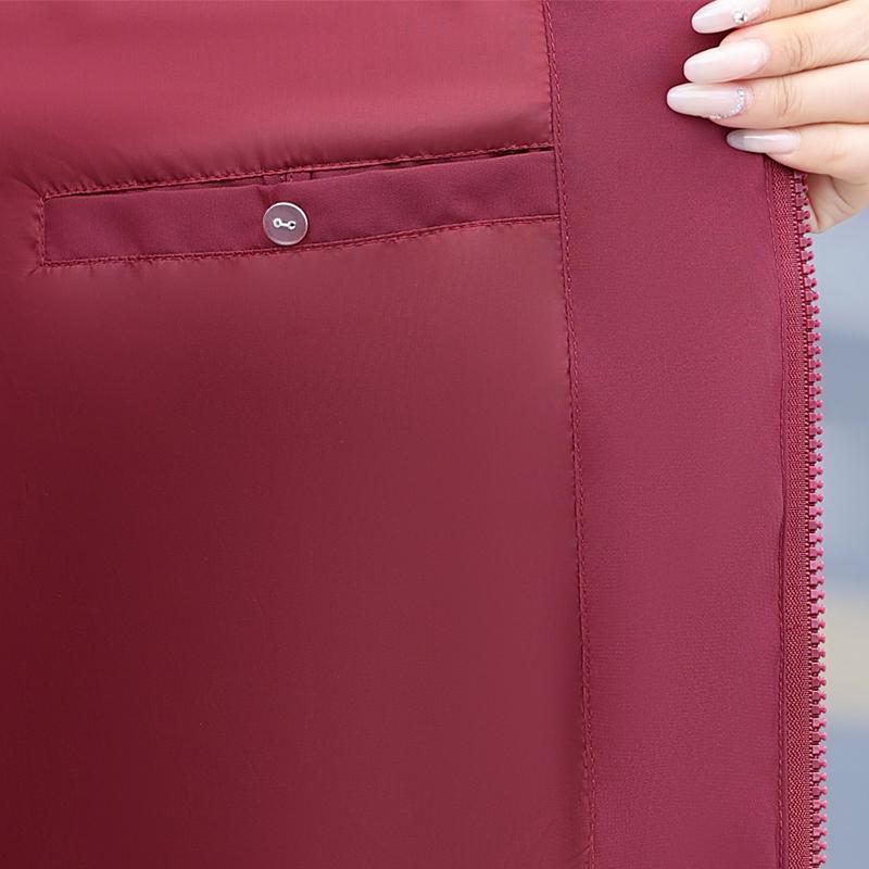 Winter Down Coats for Women Vintage Parkas Hooded Elegant Thick Warm Middle Age Women's Down Jackets Embroidery Outerwears