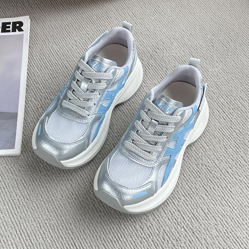 

Маленькие белые туфли на толстой подошве высокой стоимости, женские, летние, новые, универсальные, для маленького роста, ретро, кроссовки в стиле папиных кроссовок 40 синий