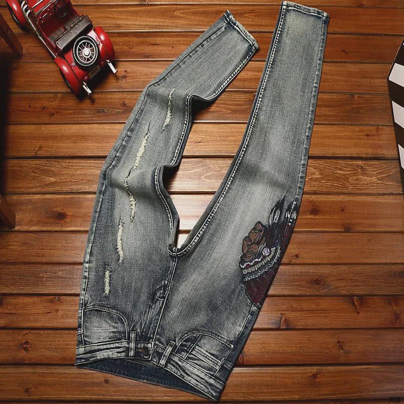 Men's Trendy Elastic Slim Fit Ripped Embroidered Jeans for Spring and Autumn High-Street Style