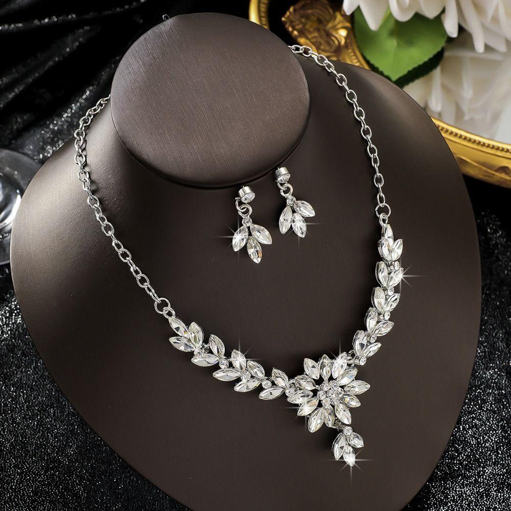 Luxury Necklace Earrings Set Exquisite Crystal Necklace Set Rhinestone Jewelry Set  Banquet