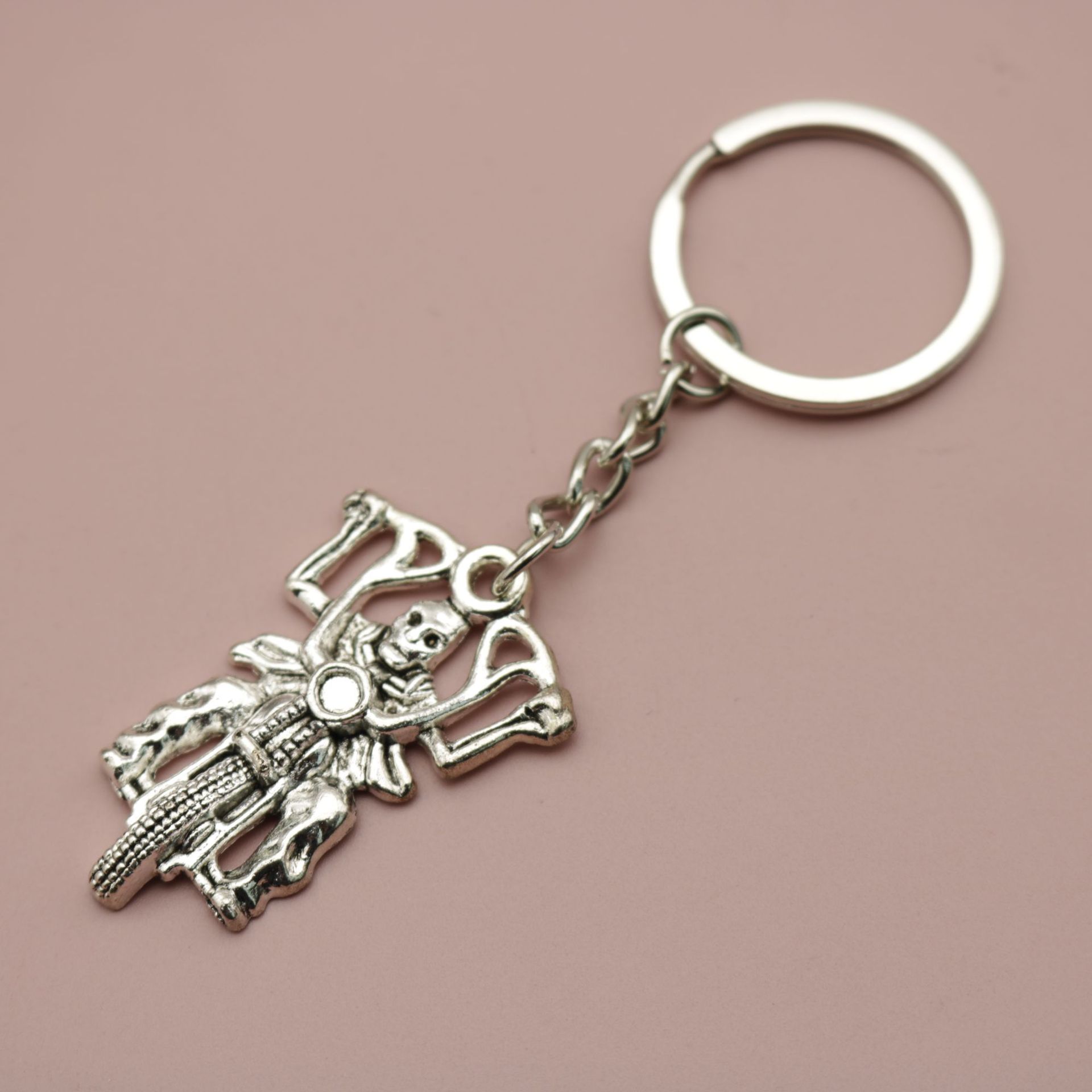 

Горячие продажи ювелирных изделий, минималистичный кулон-брелок для мотоцикла со скелетом one size