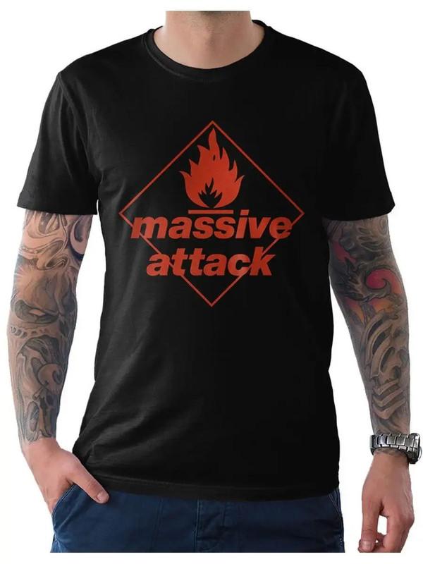 Men s printed t-shirt made of breathable cotton M