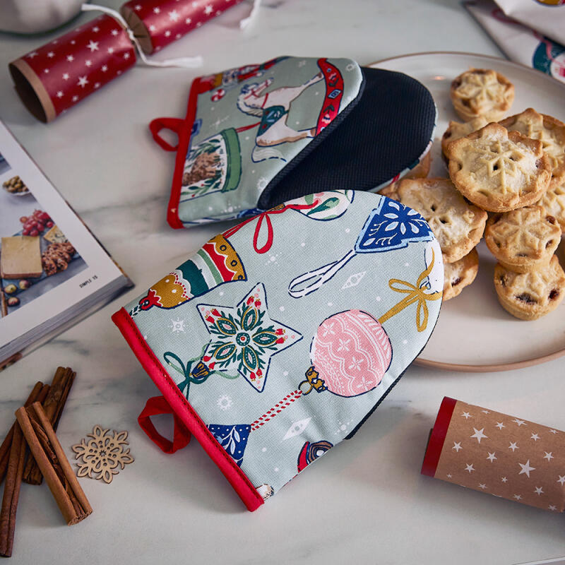 

Ornamental kitchen gloves and oven gloves Kitchen Gloves - Ornament