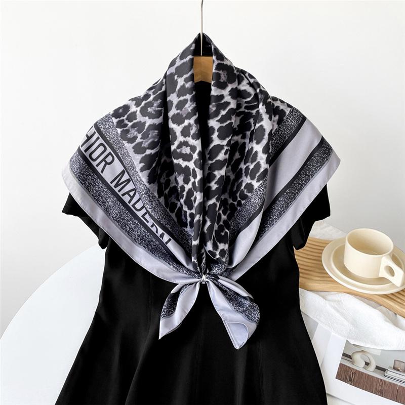 90*90cm Printed Flora Square Shawls Wrpas Scarves Ladies Kerchief Neckerchief Head Hijab Lady Headband Foulard