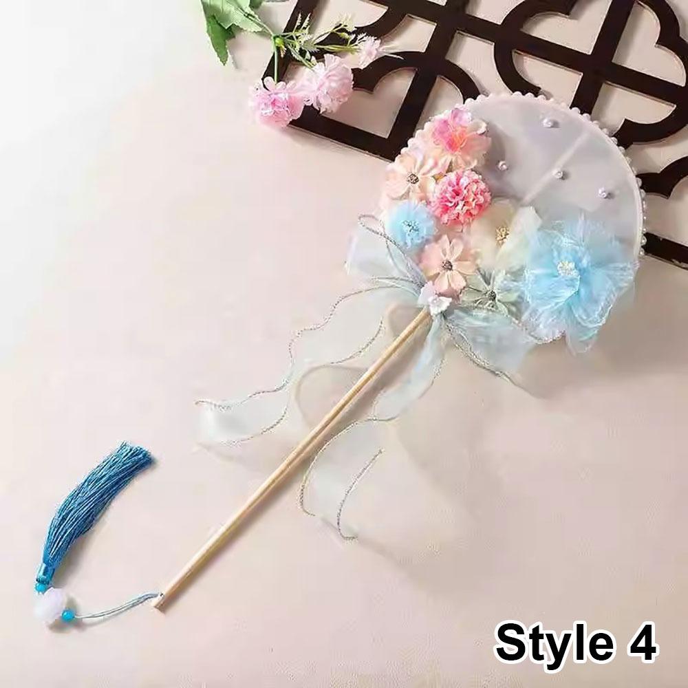 1Pcs Durable Long Handle Chinese Round Fans Fabric Flower Butterfly Vintage Fan Retro Style Fan Home Decoration Ornament